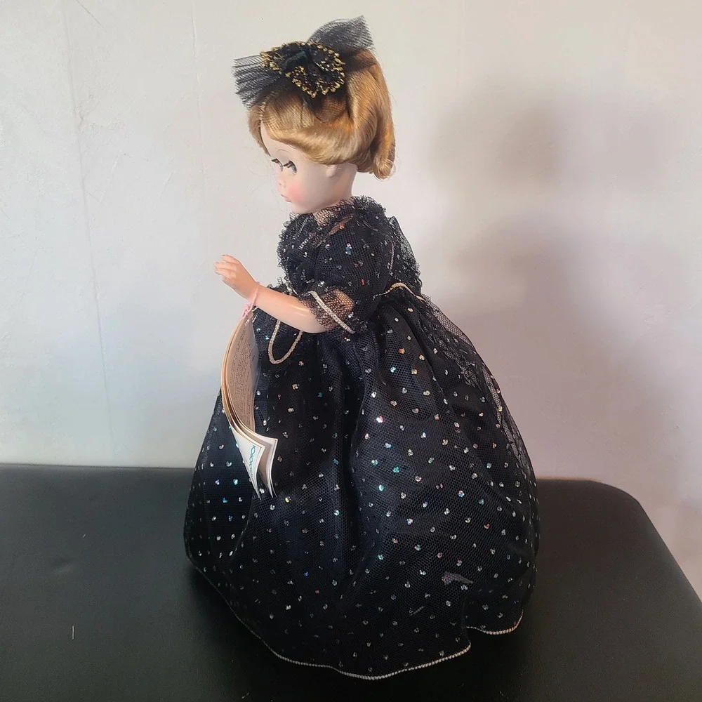 Madame Alexander madame alexander